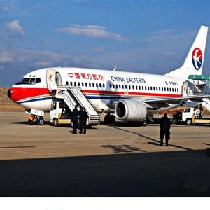 启阳机场托运航空快运业稳步发展的原因是什么？